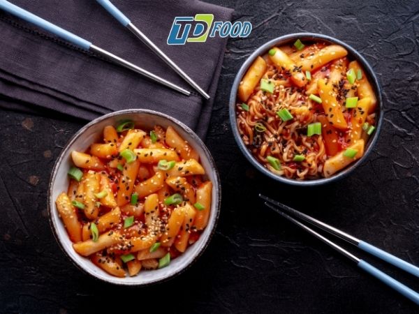 Quy trình ứng dụng bột hải sản trong sản xuất bánh gạo cay sốt hải sản